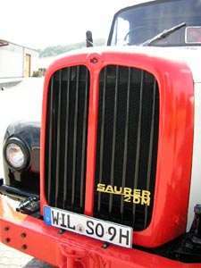 Saurer-Pritschenwagen